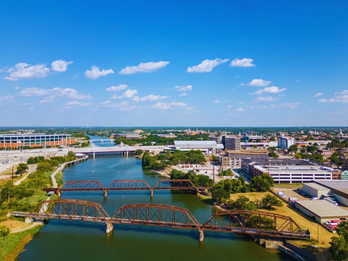 Aerial photo Downtown & Brazos River, Waco, TX