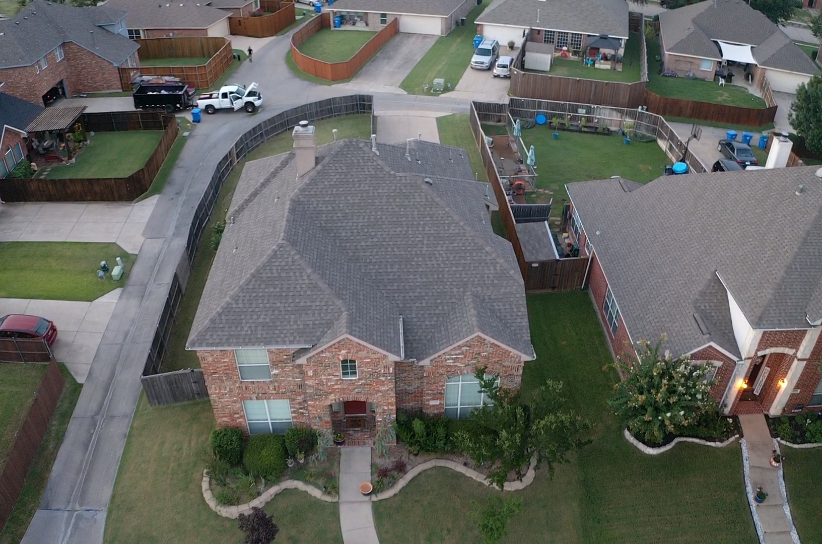 Custom-built roofing company in Dripping Springs, TX for rural estates