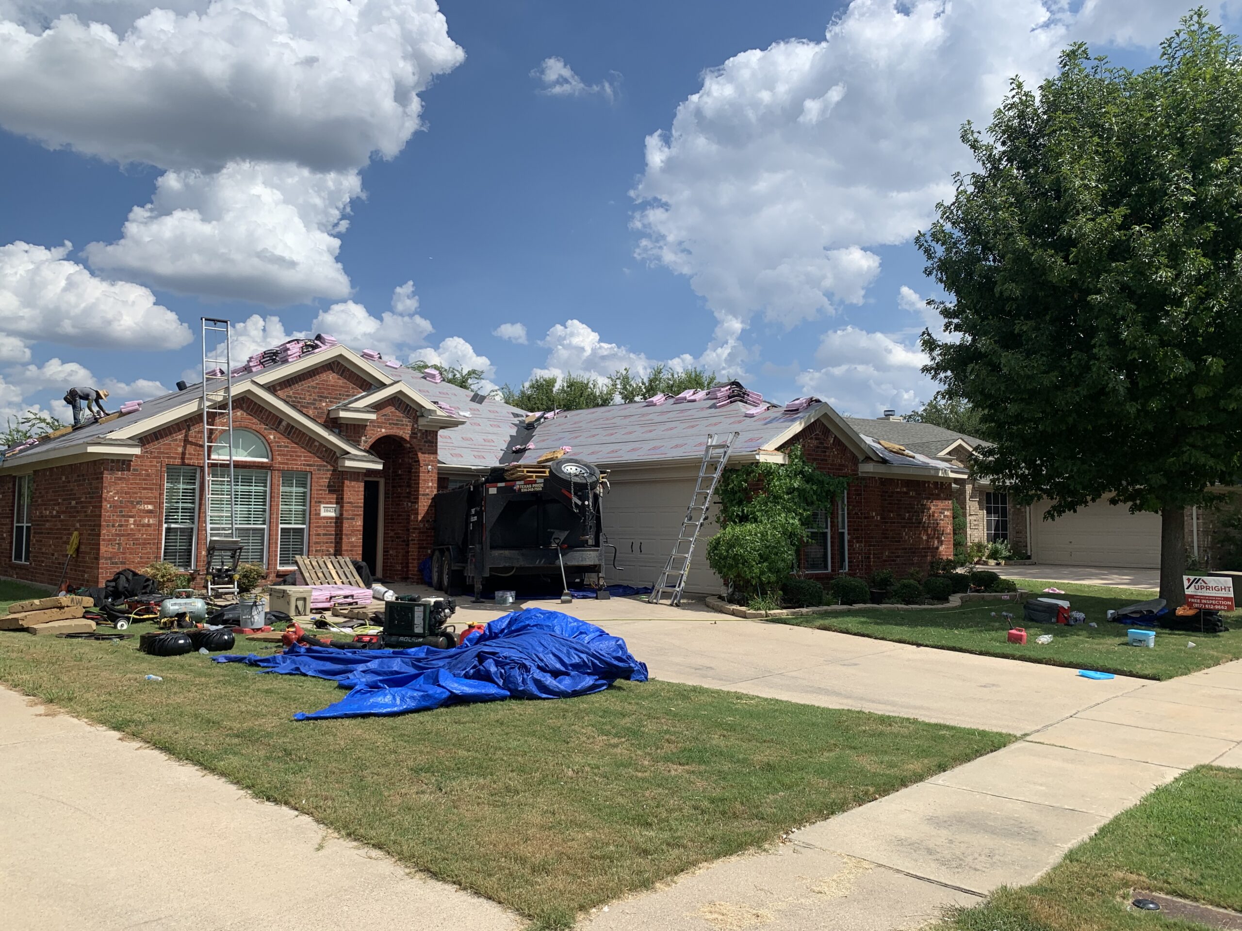 Local roofing company near me in Bee Cave, TX offering premium finishes